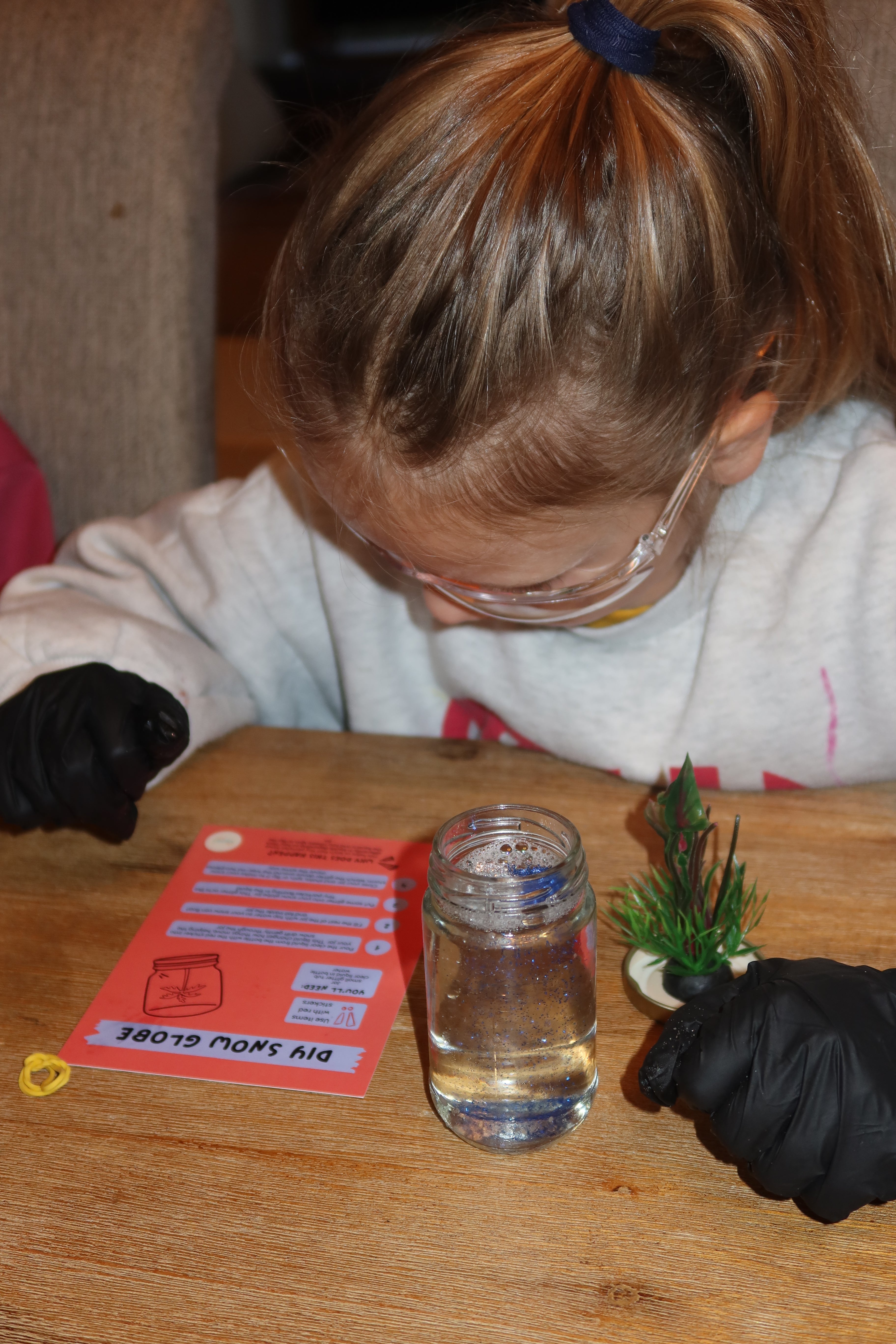 The Science of “Wow”: Why Hands-On Experiments Matter More Than You Think